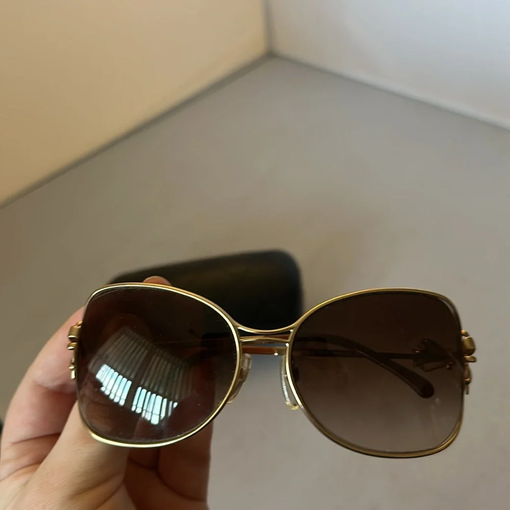 CHANEL Gold Frame Brown Lens Sunglasses with Black Case